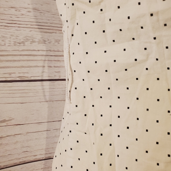 Daytrip Polka Dot Button Down Blouse - Picture 4 of 9